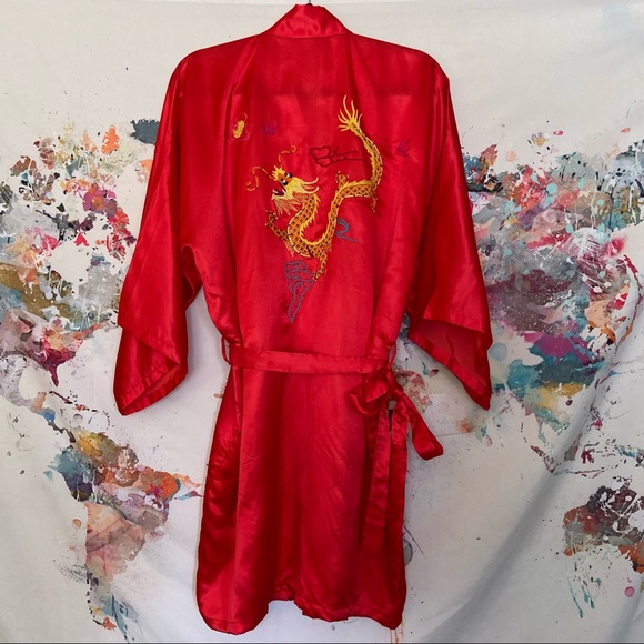 Chinese silk blend embroidered dragon belted robe 🐲 - Picture 5 of 11